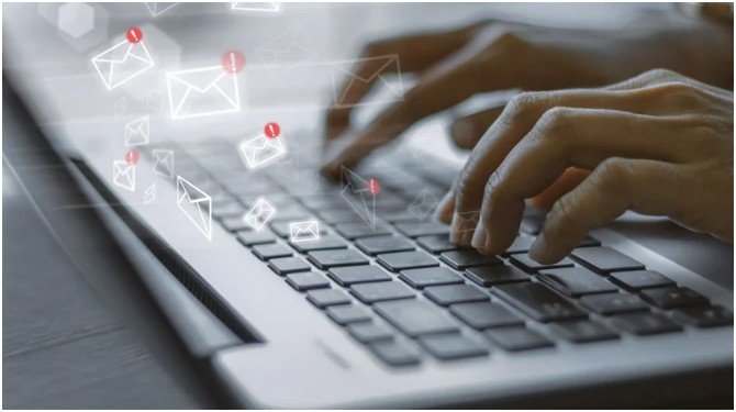 How Do I Manually Double-Check Links Before Sending?